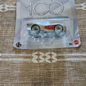 DISNEY PIXAR CARS METAL.